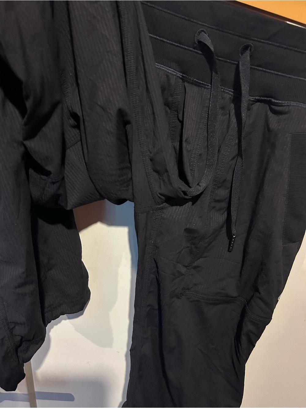 Lululemon studio pants - Picture 5 of 6